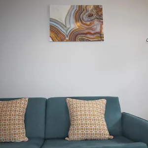 Anjore House - Modern House In Apartment Belfast